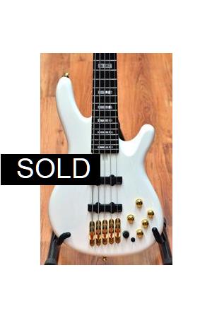 Yamaha NEII White Yamaha NEII White